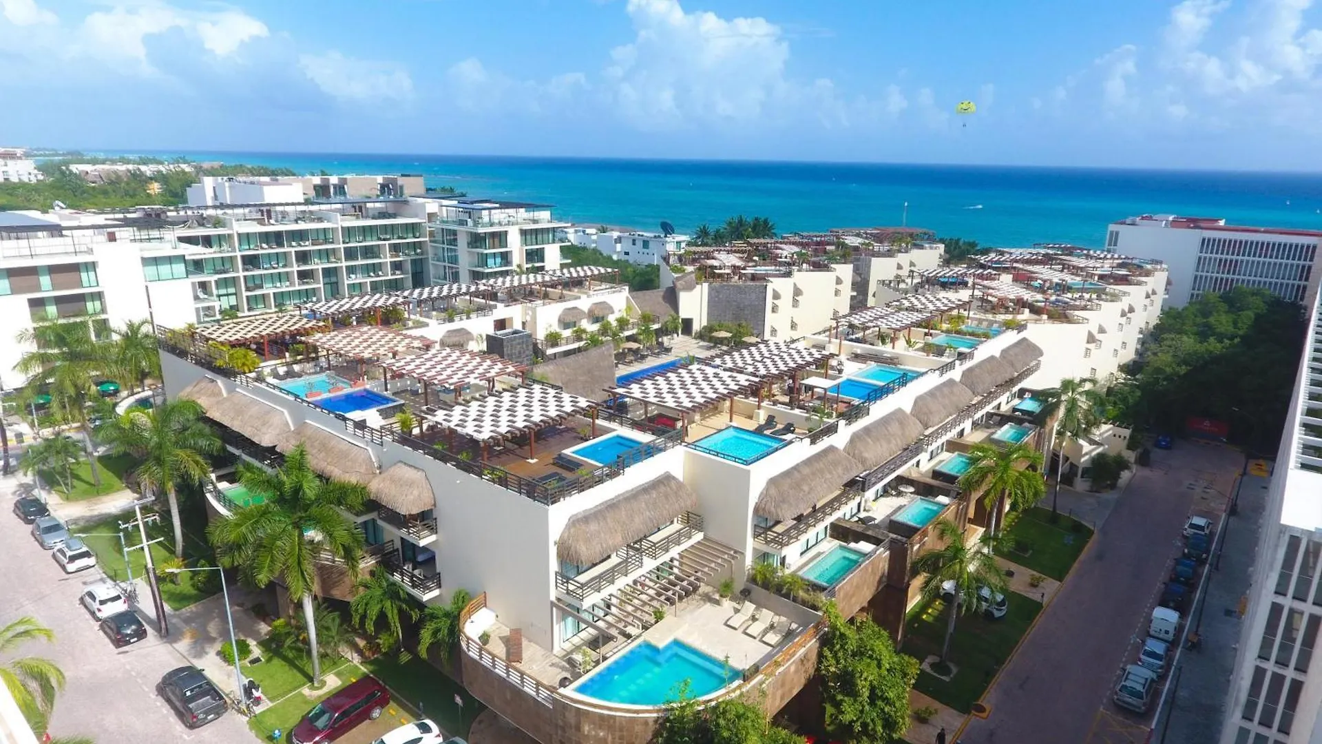 Ata07 - 2 Bedroom Amazing And Beautiful Apartment Private Pool Playa del Carmen