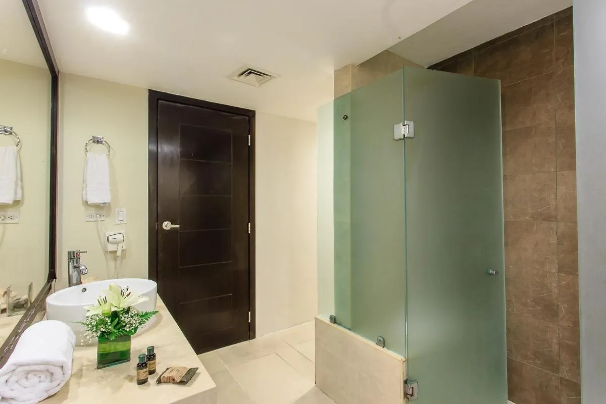Ata07 - 2 Bedroom Amazing And Beautiful Apartment Private Pool Playa del Carmen 0*,  Mexico